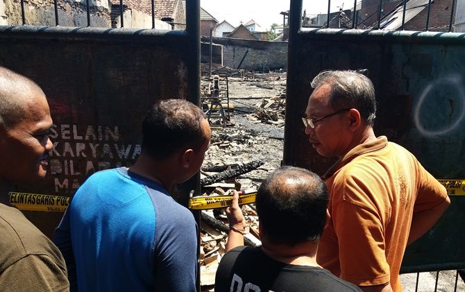 Home Industry Terbakar, 8 Rumah Warga Ikut Ludes Dilalap Api
