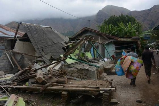 Kemiskinan Tinggi Pascagempa, Anak Lombok: Rumahku Hancur