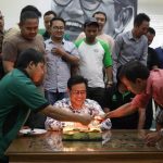 Ketika Cak Imin Rayakan Harlah bareng Staf dan OB