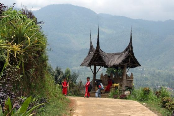 Melipur Penat di Kampung 