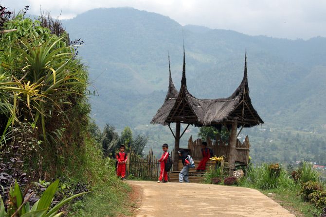 Melipur Penat di Kampung 