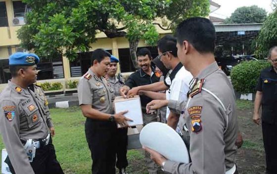 Polresta Solo Galang Donasi untuk Korban Tsunami