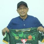 Resmi, Rahmad Darmawan Tukangi PS Tira