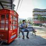 Trotoar Bandung Kini Dipercantik Dengan Street Library