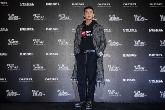 Yoo Ah In, Aktor Asia Pertama Model Brand Fashion Diesel
