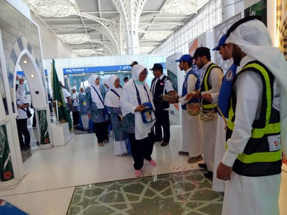CJH dari Embarkasi Surabaya Bakal Nikmati Layanan Jalur Cepat
