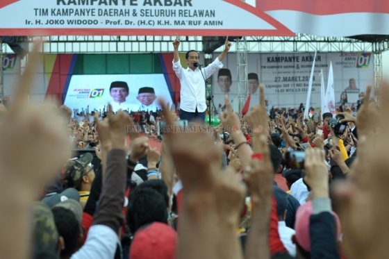 Jokowi Janjikan Kereta Api Trans Kalimantan