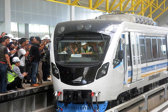 LRT Jatim Hubungkan Surabaya dengan 4 Kota
