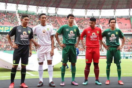 Masih Pakai Motif Lama, Jersey Anyar Persebaya Diklaim Lebih Canggih