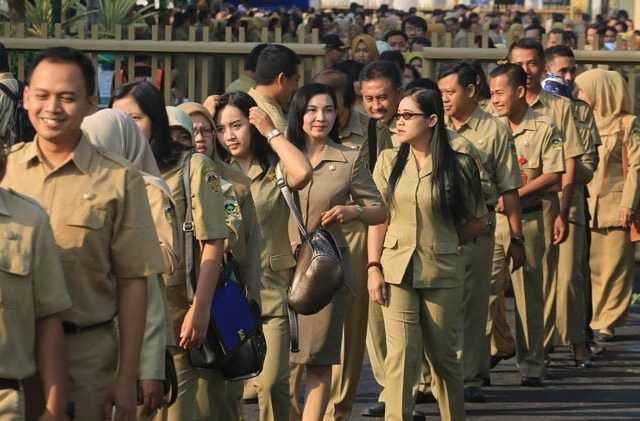 PNS Paling Banyak Pilih Prabowo-Sandi, TKN: Itulah Demokrasi