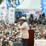 Prabowo Minta Maaf Tak Bisa Bagi-Bagi Kaus Kampanye