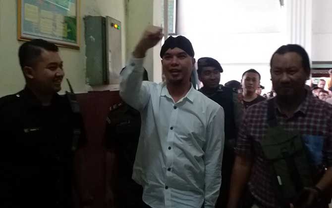 Sidang Ahmad Dhani, Saksi Ahli: Kata Idiot Itu Mencela