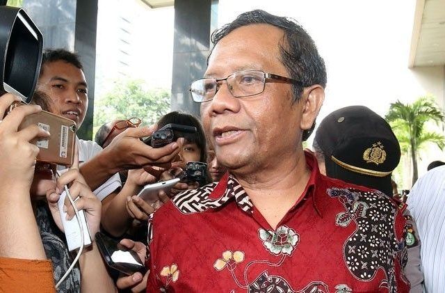 Tangani Hoax, Mahfud MD Minta Polri Tak Takut Dituduh Kriminalisasi