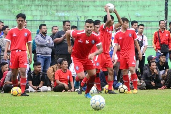 Tingkatkan Kemampuan Gladiator, Pelatih Arema FC Beri Suntikan Khusus
