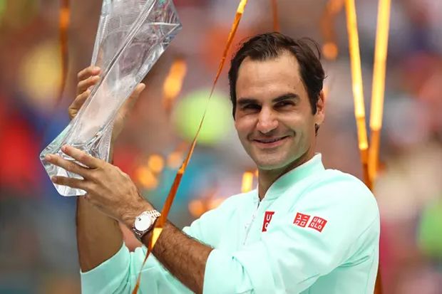 Federer Rebut Gelar Juara dari Tangan John Isner