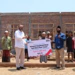 SIG Salurkan Bantuan Pendidikan dan Jalan Akses Desa di Pasuruan