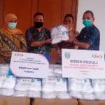 Gerakan Rider Peduli Donasikan Masker ke Gubernur Khofifah