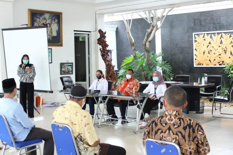 Semen Indonesia Bantu Masyarakat di Wilayah Bekasi dan Bogor