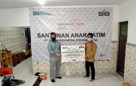 Rayakan HUT ke 8, SIG Santuni Anak Yatim melalui CSR SIG Peduli