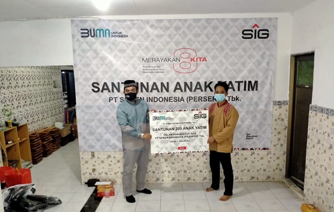 Rayakan HUT ke 8, SIG Santuni Anak Yatim melalui CSR SIG Peduli