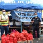 Bantu Korban Banjir, Bank Mandiri Salurkan Seribu Nasi Bungkus