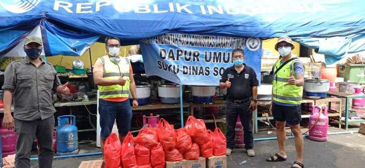 Bantu Korban Banjir, Bank Mandiri Salurkan Seribu Nasi Bungkus