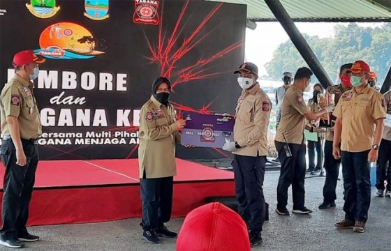 Bank Mandiri Salurkan Tali Asih dari Kemensos