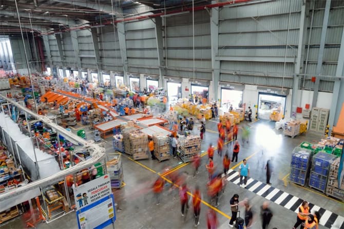 Sistem Logistik Ecommerce Permudah UMKM Jangkau Konsumen