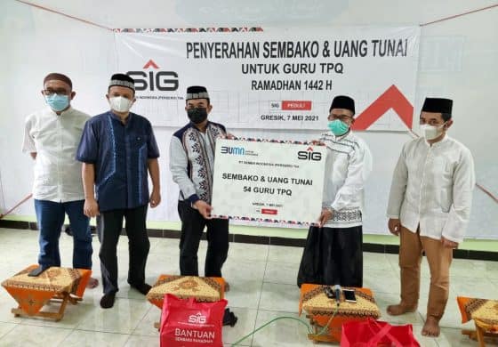 SIG Bagikan Sembako dan Tunjangan Idul Fitri ke Guru Ngaji TPQ