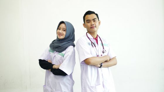 Prodi Farmasi di UMSurabaya Jadi Idola setelah Kedokteran