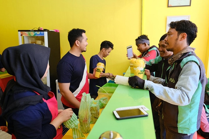 Tiga Raksasa Digital Gabungkan Kekuatan Kawal Solo Jadi Smart City