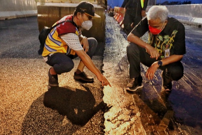 Spek Aspal Flyover Kretek Brebes seperti di Mandalika