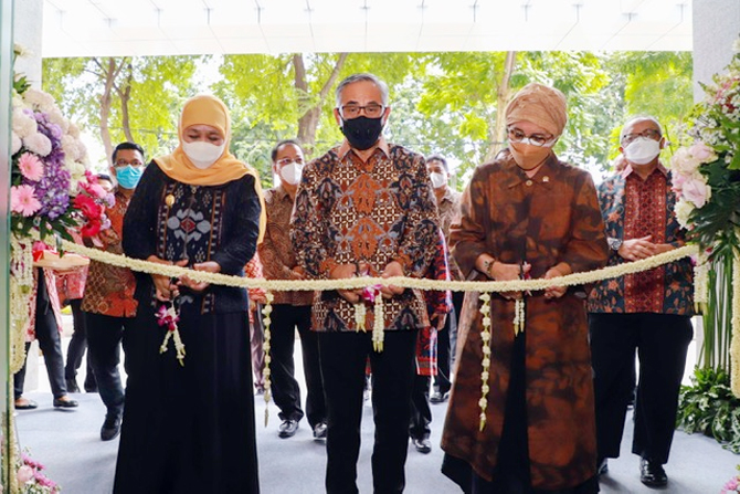 Perkuat Perannya di Daerah, OJK Remikan 2 Gedung Kantor OJK