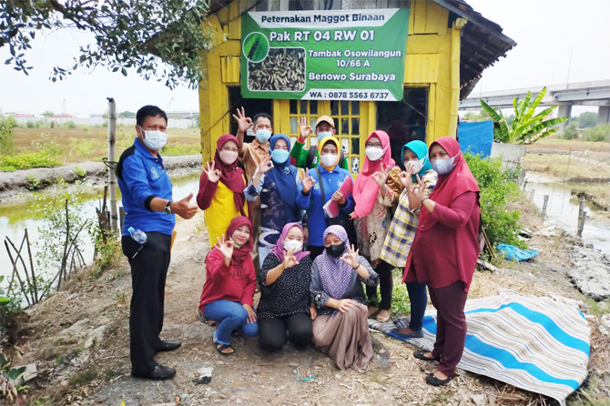 Lingkungan Lebih Asri, Ekonomi Bergerak
