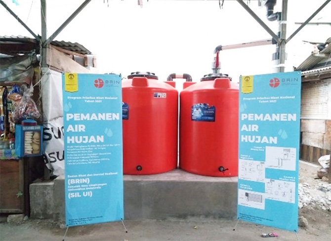 Dedikasi UI untuk Negeri: Manfaatkan Berkah Air Hujan Jadi Air Minum