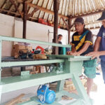 Tukang Ukir di Klungkung Makin Produktif Bekerja